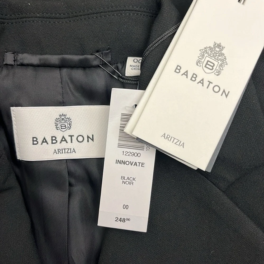 Aritzia Babaton color black Innovate Blazer - Picture 2 of 8